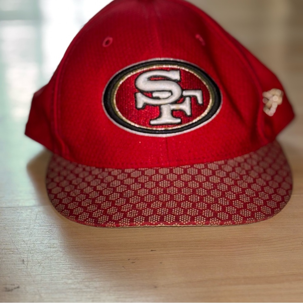 Niners New Era San Francisco 49'ers NFL Ball Cap Size 7 3/4 Football Fan Red